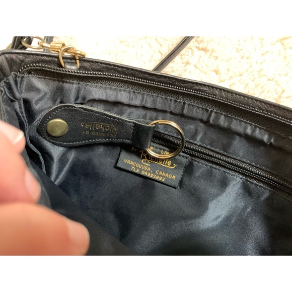 Designer black faux leather handbag. - Picture 6 of 11